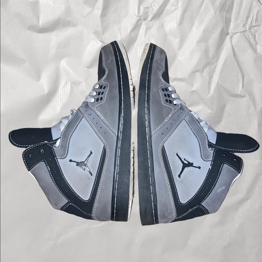 NIKE AIR JORDAN FLIGHT 1 372704-002